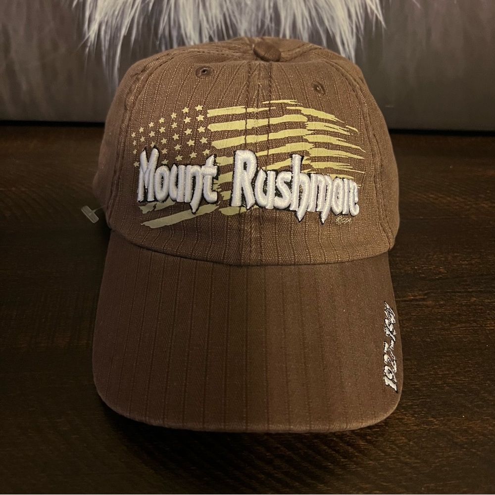 Mount Rushmore Classic 1927-1941 National Memorial Unites States Brown Hat